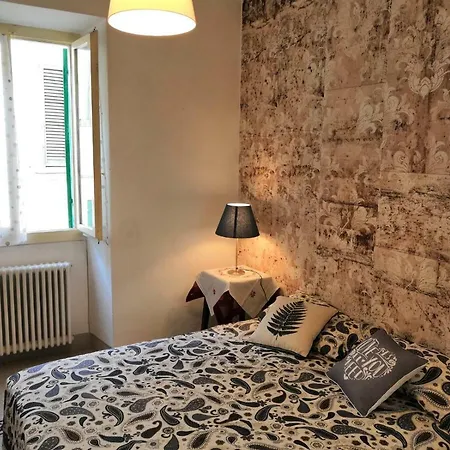 Affittacamere Mazzini 49 3*